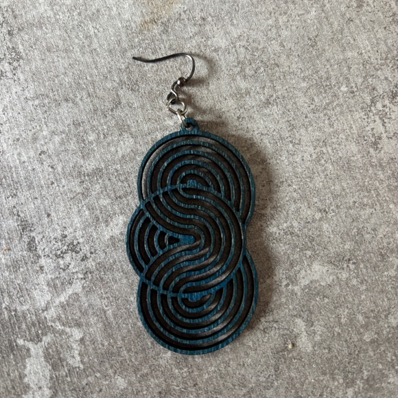 Green Tree Jewelry Earrings Lightweight Laser Cut Wood 2 pairs - Picture 8 of 11